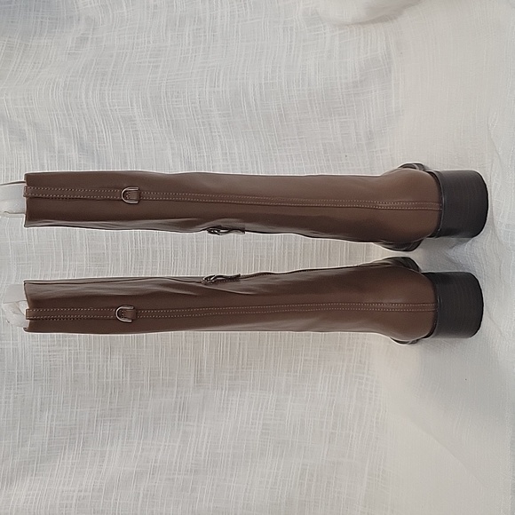 Boots for Women, Knee High Boots, Low Block Heel Zipper Boots - Picture 7 of 11